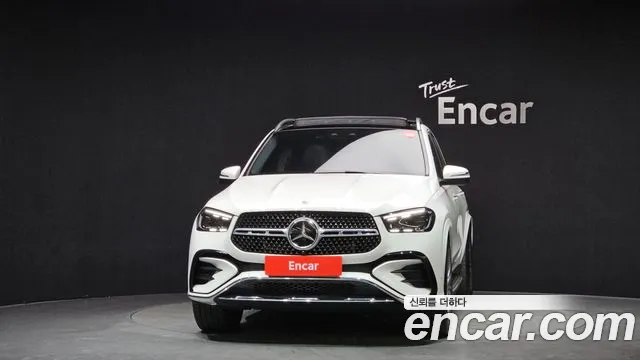 Mercedes-Benz GLE-Class — Фото автомобиля 3