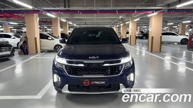 Kia Seltos — Фото автомобиля 3