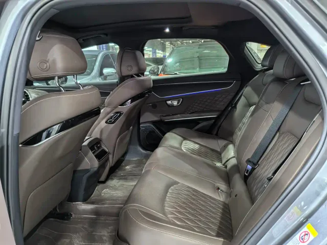BYD Han 2023 DM-i Champion Edition 200KM Flagship — Фото автомобиля 9