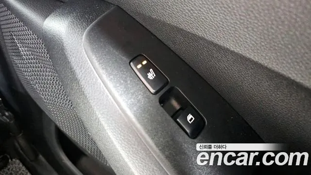 Kia Seltos — Фото автомобиля 19