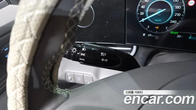 Hyundai AVANTE Inspiration — Фото автомобиля 27