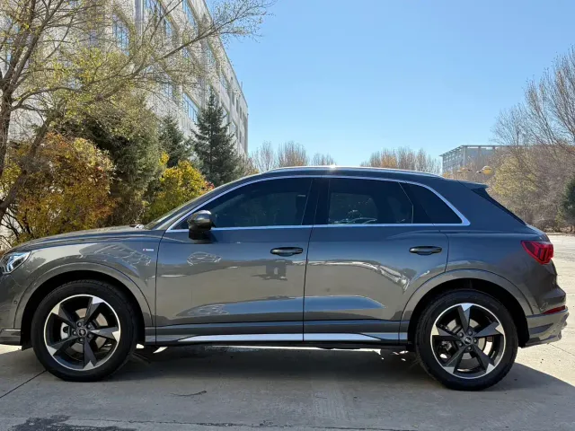 Audi Q3 — Фото автомобиля 8