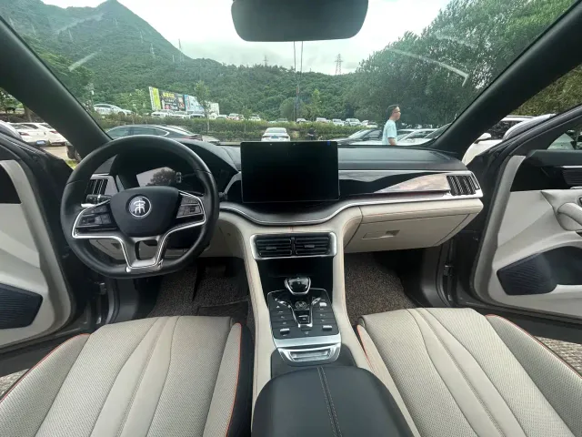 BYD Song PLUS — Фото автомобиля 9