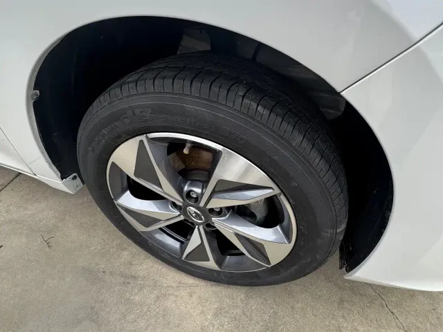 GAC Trumpchi M6 — Фото автомобиля 4