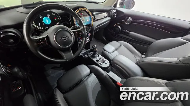 MINI Cooper — Фото автомобиля 7