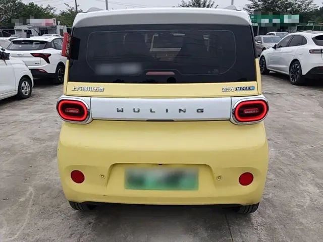 Wuling Hongguang Mini EV — Фото автомобиля 5