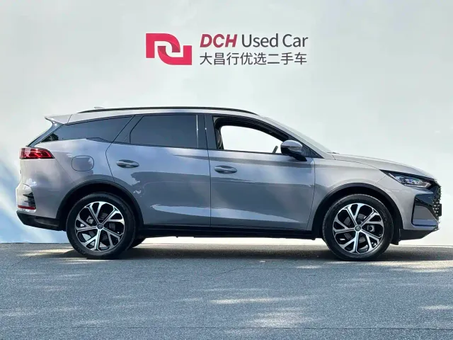 BYD Tang — Фото автомобиля 2
