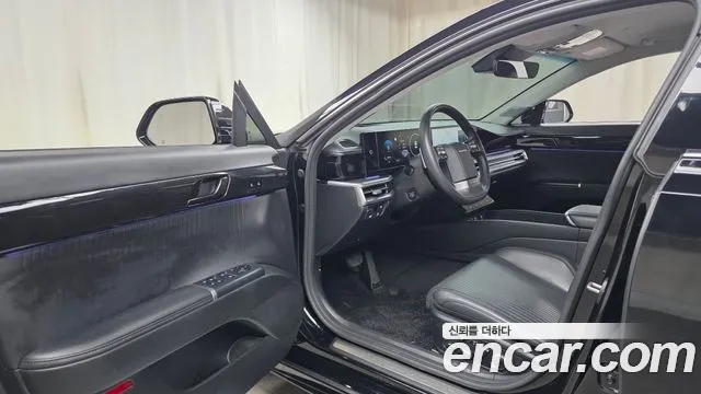 Hyundai Grandeur Grandeur (GN7) 3.5 Бензин 4WD — Фото автомобиля 10
