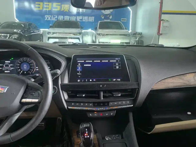 Cadillac CT5 — Фото автомобиля 13