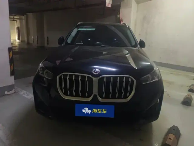 BMW X1 — Фото автомобиля 2