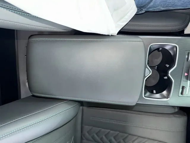 BYD Song L DM-i — Фото автомобиля 13