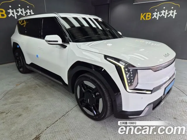 Kia EV9 — Фото автомобиля 5