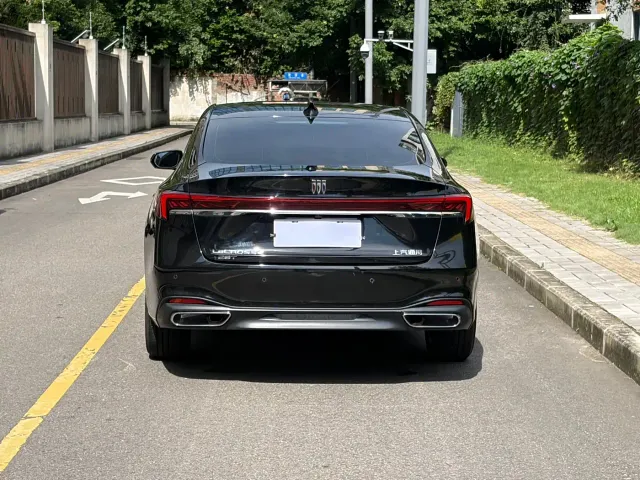 Buick LaCrosse — Фото автомобиля 8