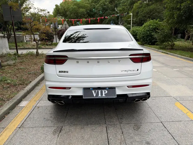Geely Xingrui — Фото автомобиля 13