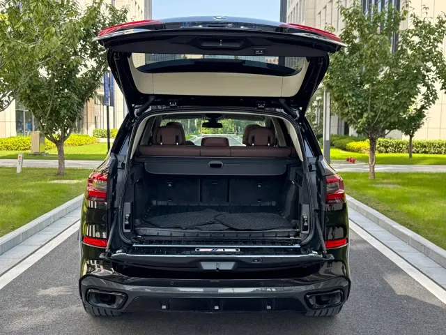 BMW X5 — Фото автомобиля 13