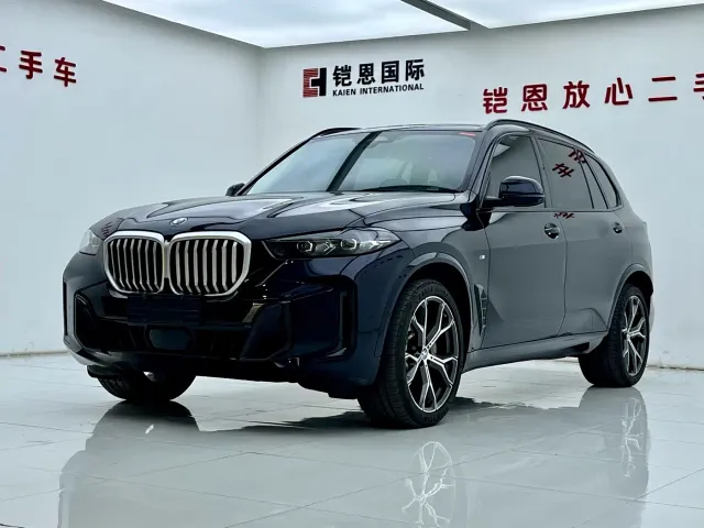 Фотография автомобиля — BMW X5