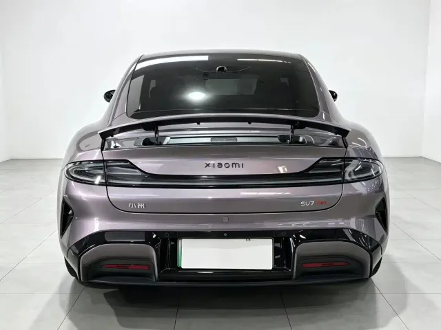Xiaomi SU7 — Фото автомобиля 6