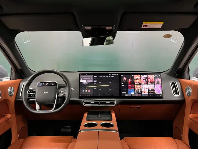 Li Auto L8 — Фото автомобиля 5