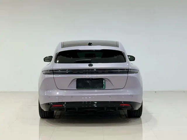 Nio ET5 Touring — Фото автомобиля 4