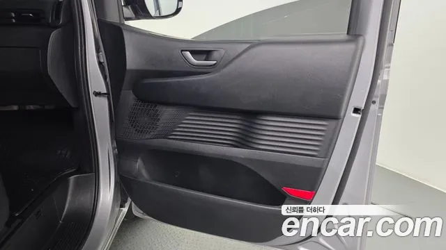 Hyundai Staria — Фото автомобиля 14