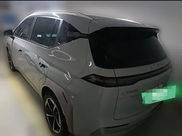 GAC Aion Y — Фото автомобиля 2