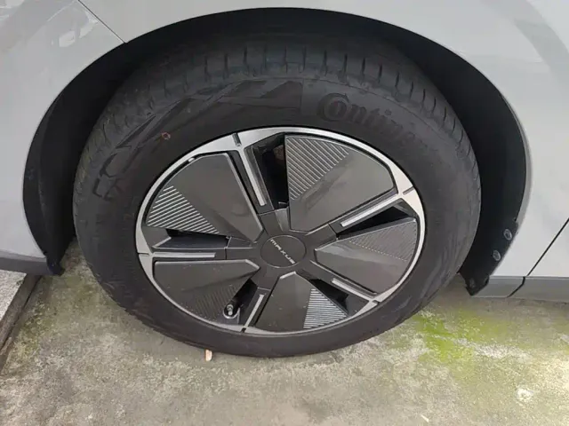 Maxus Dajia 7 — Фото автомобиля 22