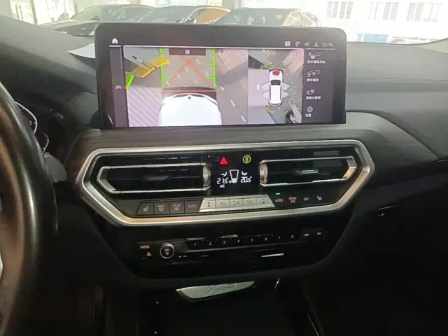 BMW X3 — Фото автомобиля 12