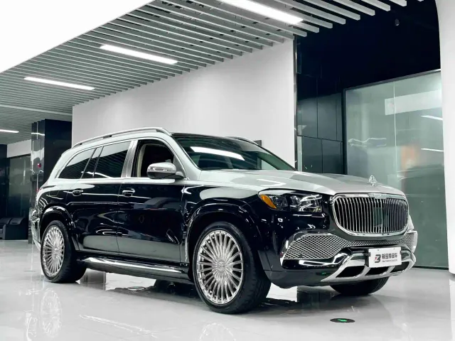 Mercedes-Benz GLS-Class — Фото автомобиля 3