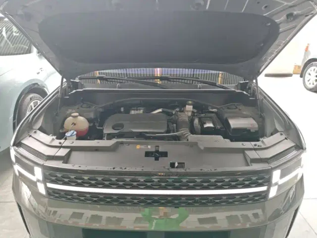Hyundai Santa Fe — Фото автомобиля 19
