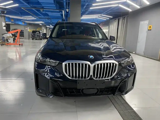BMW X5 — Фото автомобиля 3