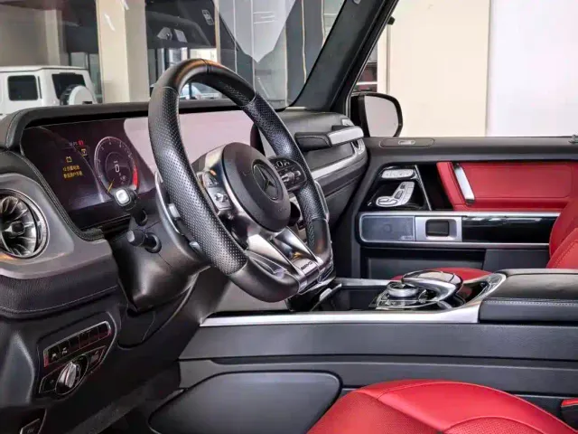 Mercedes-Benz Mercedes-Benz G-Class AMG 2023 AMG G 63 — Фото автомобиля 10