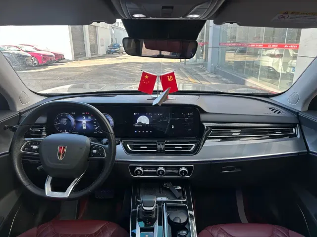 Hongqi HS5 — Фото автомобиля 10