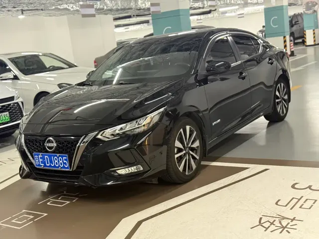 Nissan Sylphy — Фото автомобиля 3