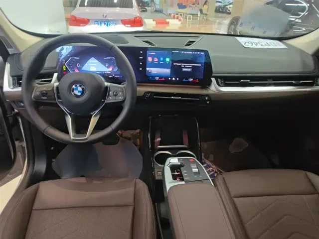 BMW X1 — Фото автомобиля 9