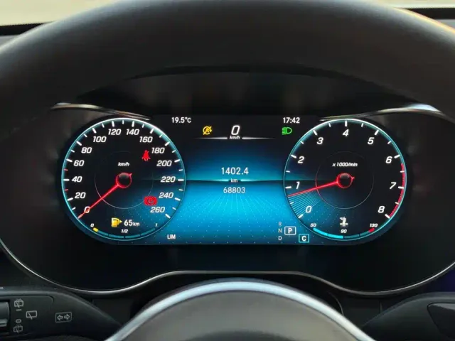 Mercedes-Benz GLC-Class — Фото автомобиля 12