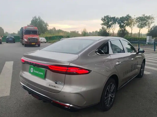 Geely Galaxy Stellar 6 — Фото автомобиля 6
