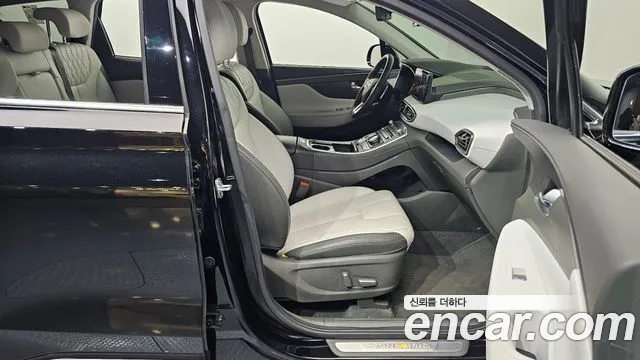 Hyundai Santafe Новый Santa Fe Бензин 2.5T 4WD — Фото автомобиля 23
