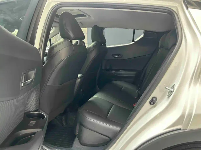 Toyota IZOA — Фото автомобиля 5