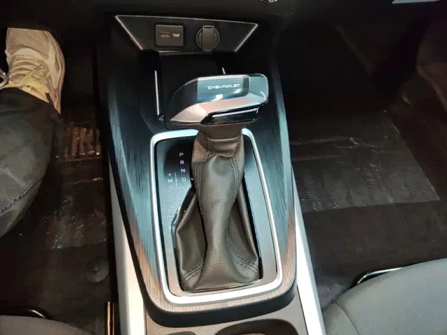 Chevrolet Monza — Фото автомобиля 13