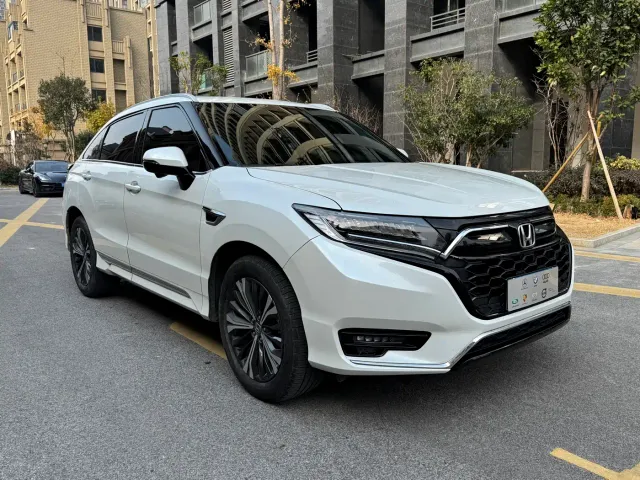 Honda UR-V — Фото автомобиля 2