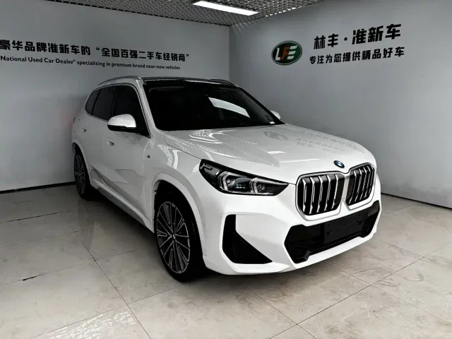 BMW X1 — Фото автомобиля 3