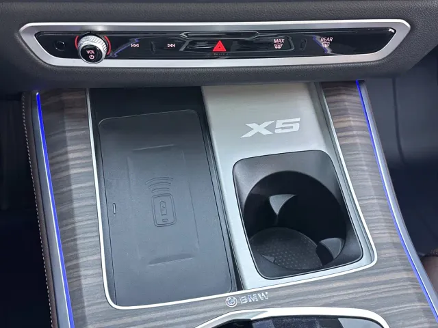BMW X5 — Фото автомобиля 14