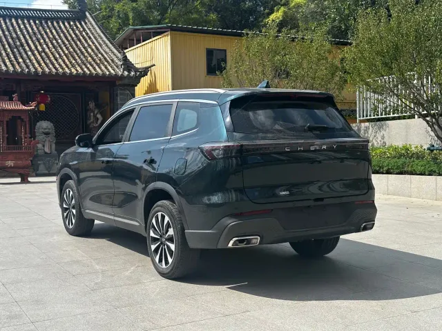 Chery Tiggo 8 PLUS — Фото автомобиля 11