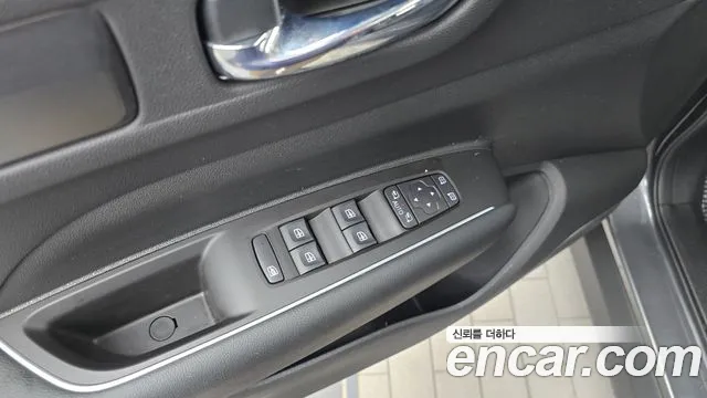Renault Korea QM6 New — Фото автомобиля 28