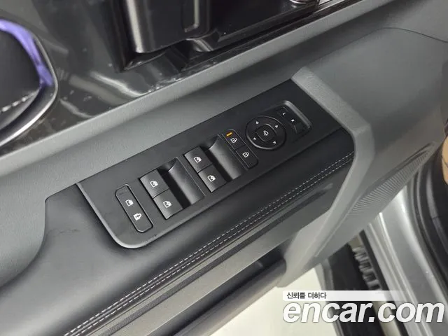 Kia Tasman Tasman 2.5T Бензин 4WD — Фото автомобиля 11