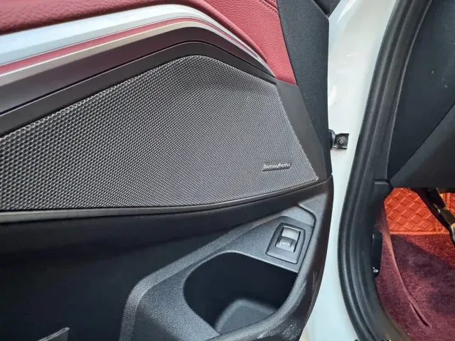BMW 3 Series — Фото автомобиля 15
