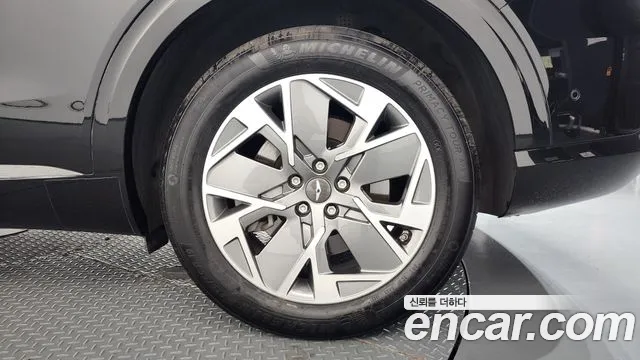 Genesis GV70 Electrified GV70 — Фото автомобиля 6