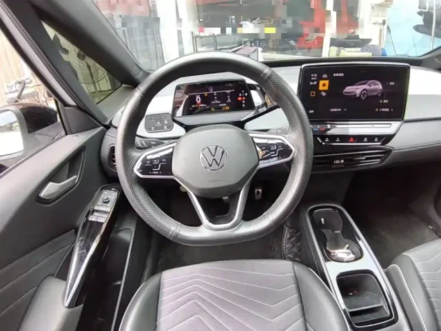 Volkswagen ID.3 — Фото автомобиля 10