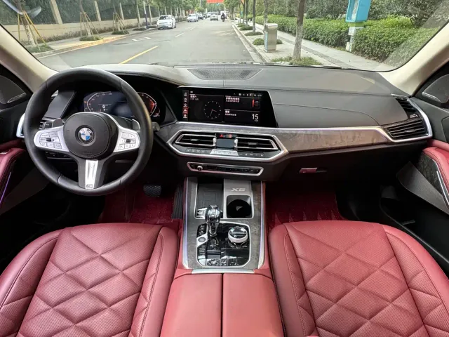 BMW X5 — Фото автомобиля 9