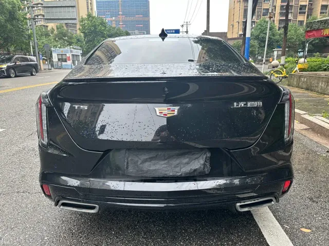 Cadillac CT4 — Фото автомобиля 7